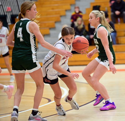 splits the defenders splits the defenders