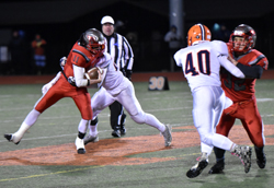 breaking tackle breaking tackle