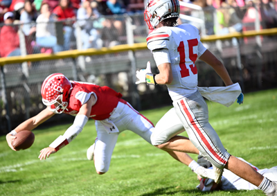 diving for the score