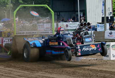 carries the front wheels