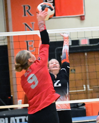 spike to the middle spike to the middle